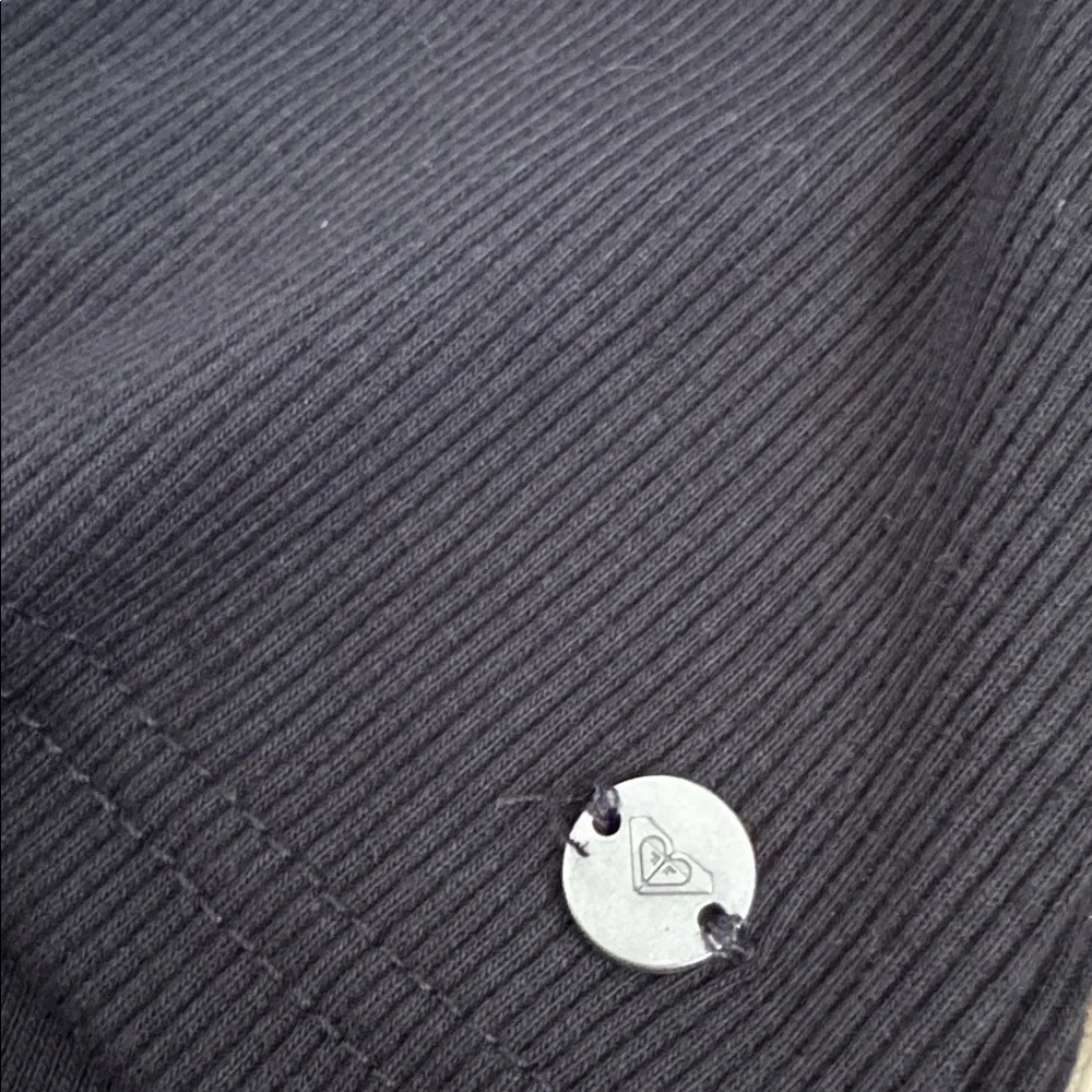 NWOT Roxy Ribbed Long Sleeve - Picture 5 of 5